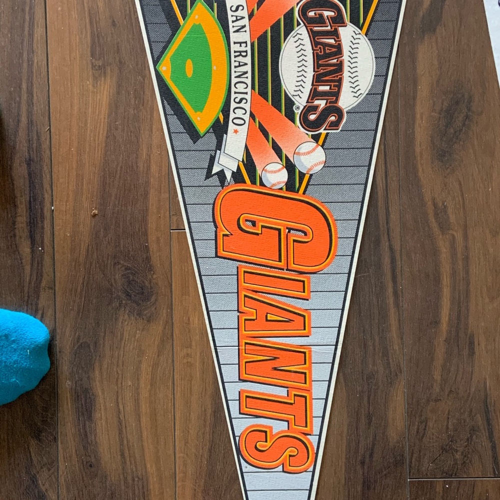 Lot of 4 Pennants